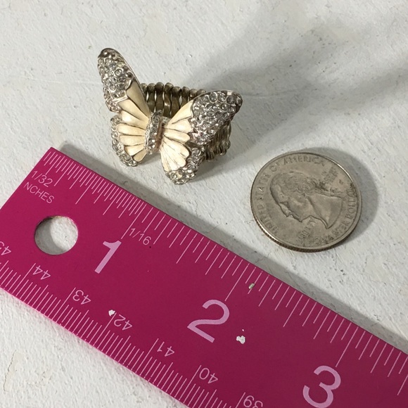 Vintage Rhinestone Butterfly 🦋 Ring - Picture 8 of 8
